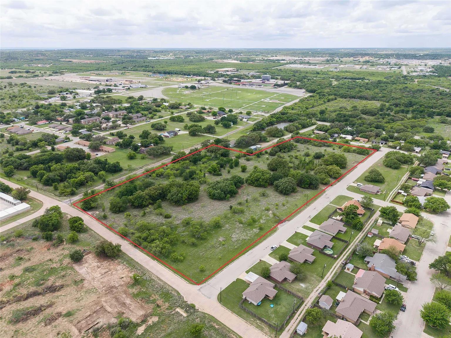 2103  Mustang Dr
