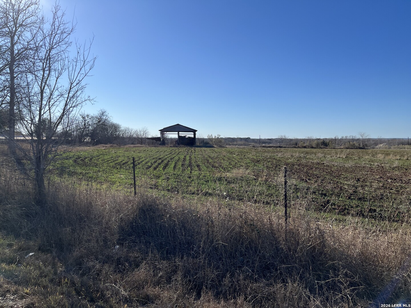 10019-10017 Hackelberg Rd