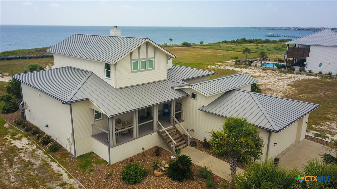 460 Bay Club Drive