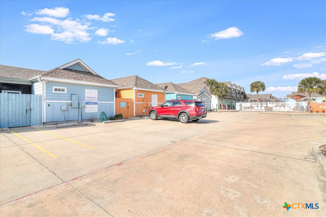 2212 HWY 361 109