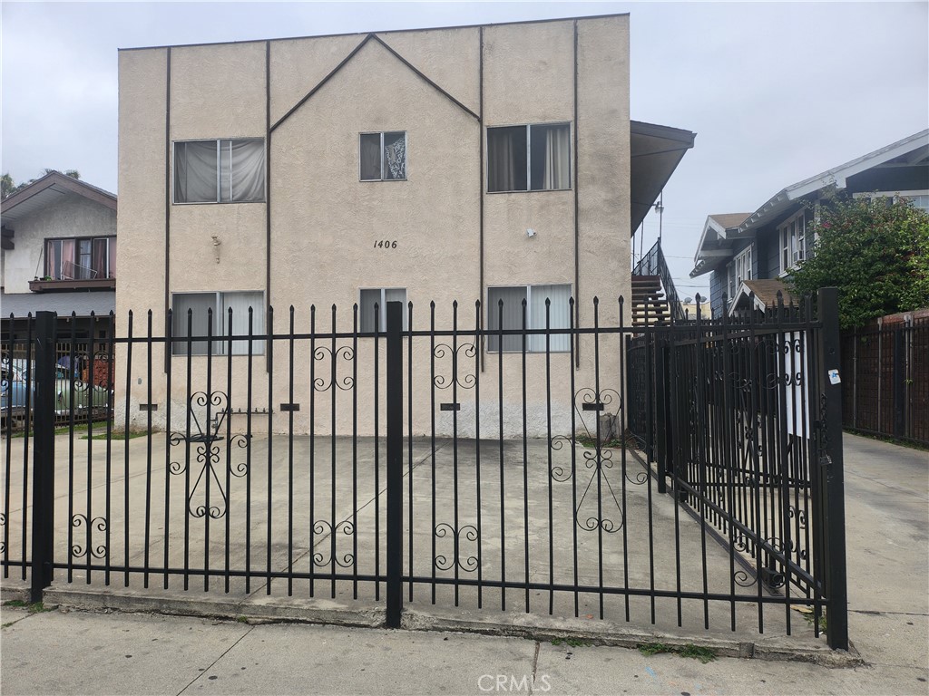 1406 Crenshaw
