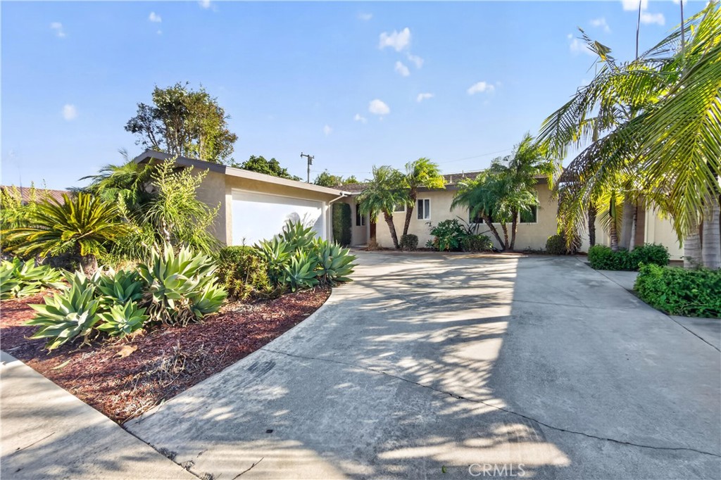 6652 Killarney