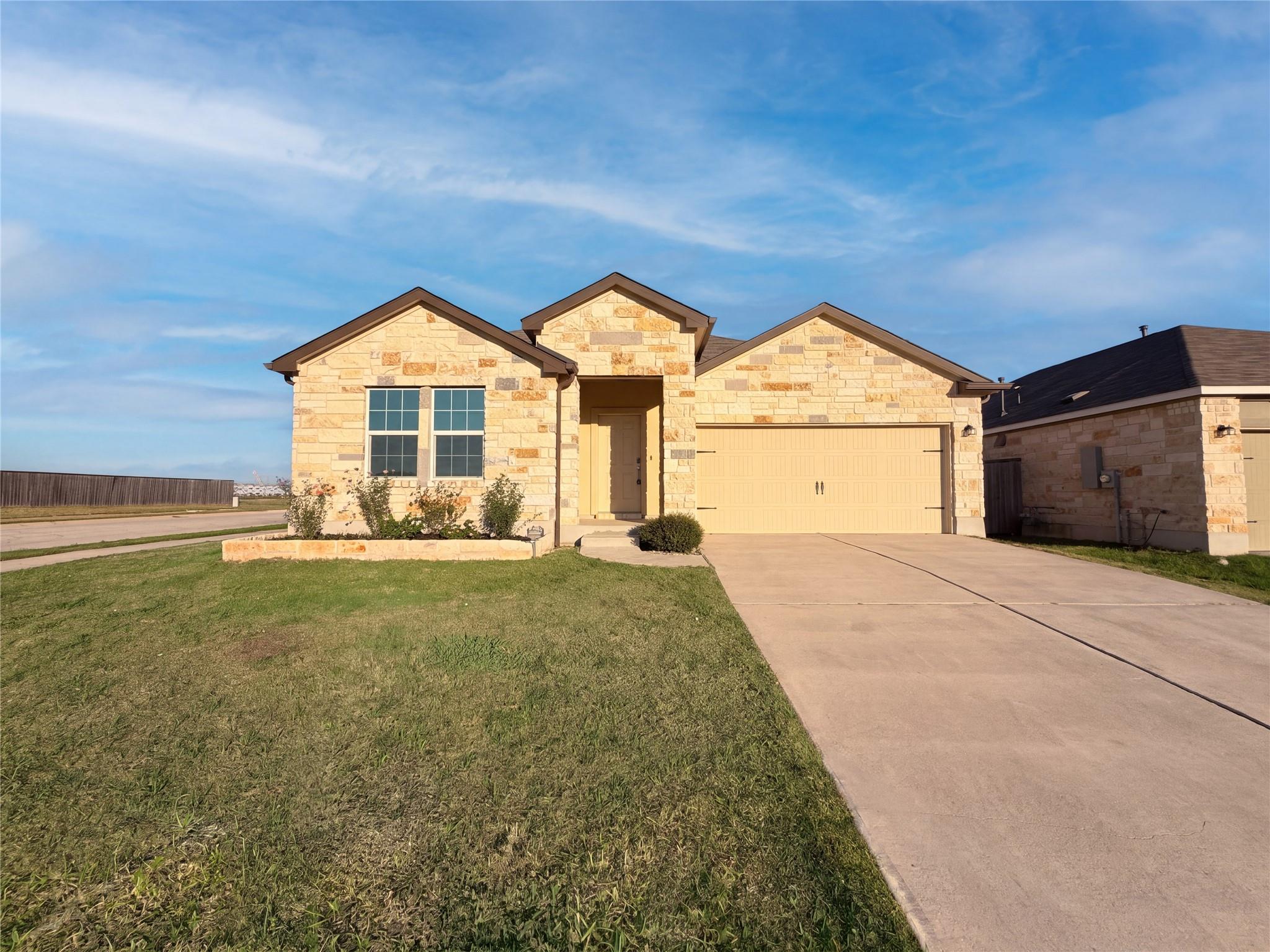 300  Arnage Dr