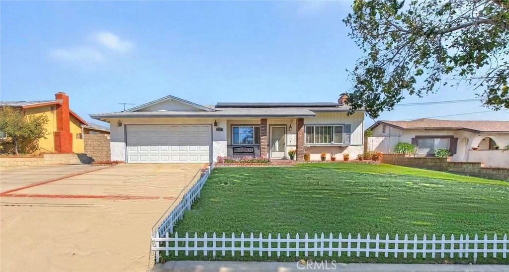 7221 Ramona Ave