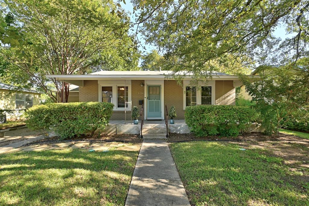 1216  Alegria Rd