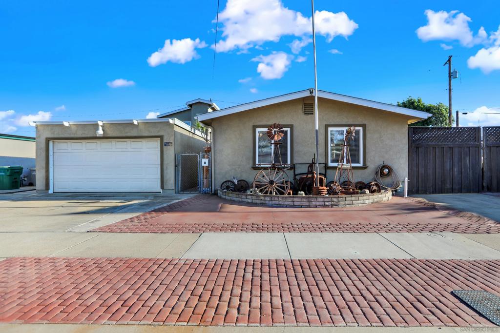 4643 Firestone St.