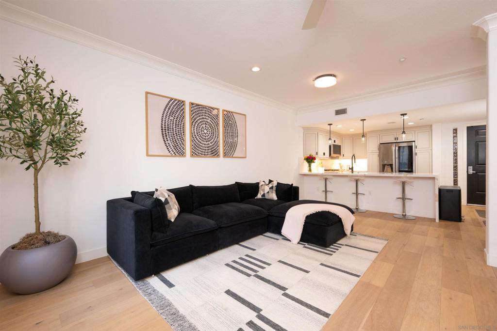 310 W G St 110