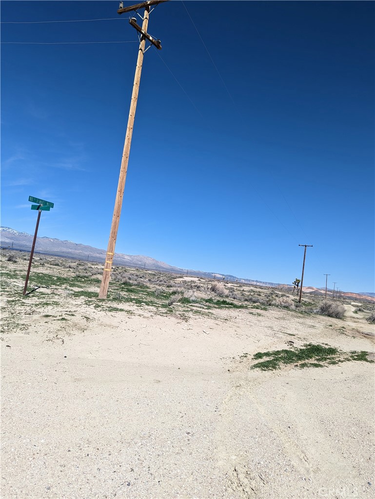 0 Unknown, Unknown, CA 93560 — photo 1
