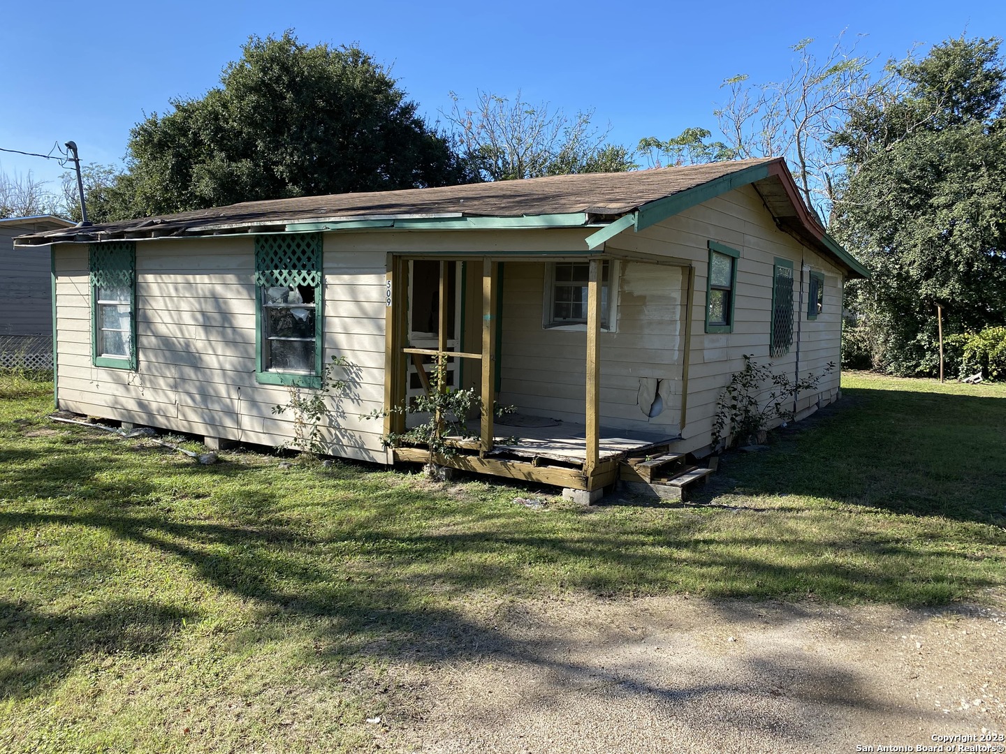 509 N State Highway 359, Mathis, TX 78368 — photo 1
