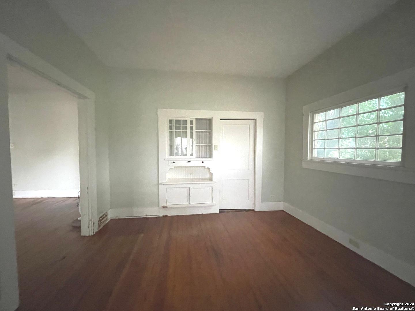 210 FLORIDA ST, San Antonio, TX 78210 — photo 1