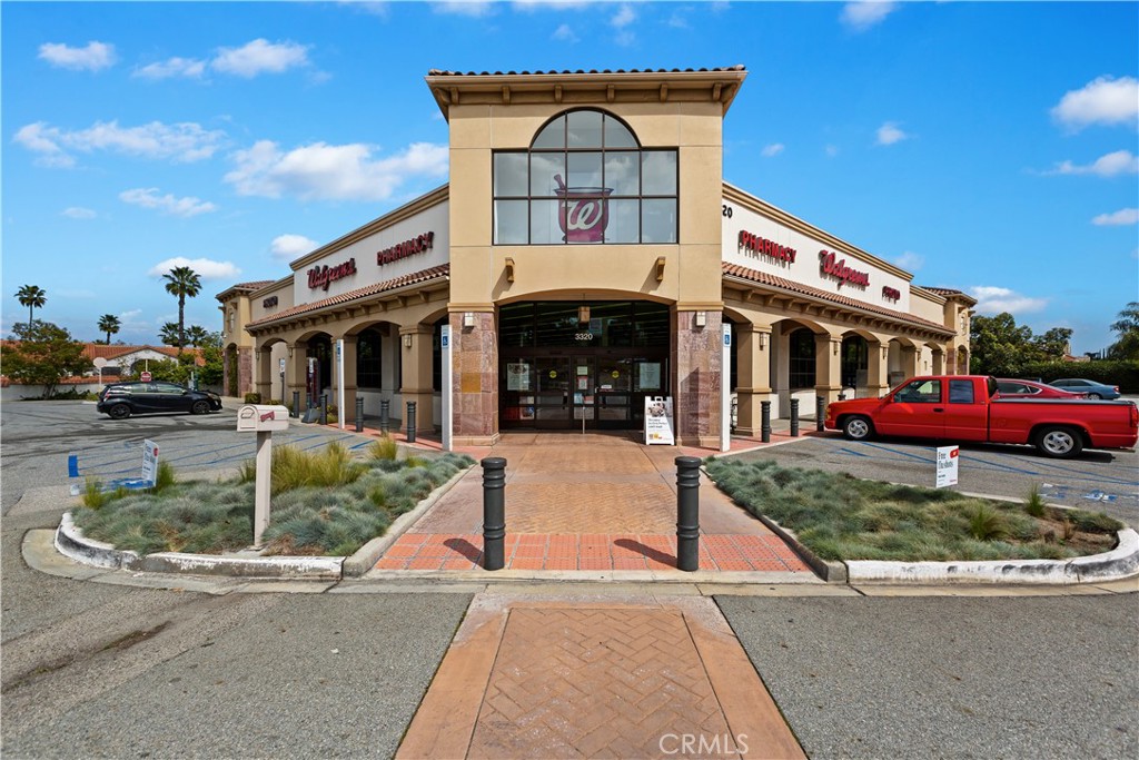 3320 Chino Hills