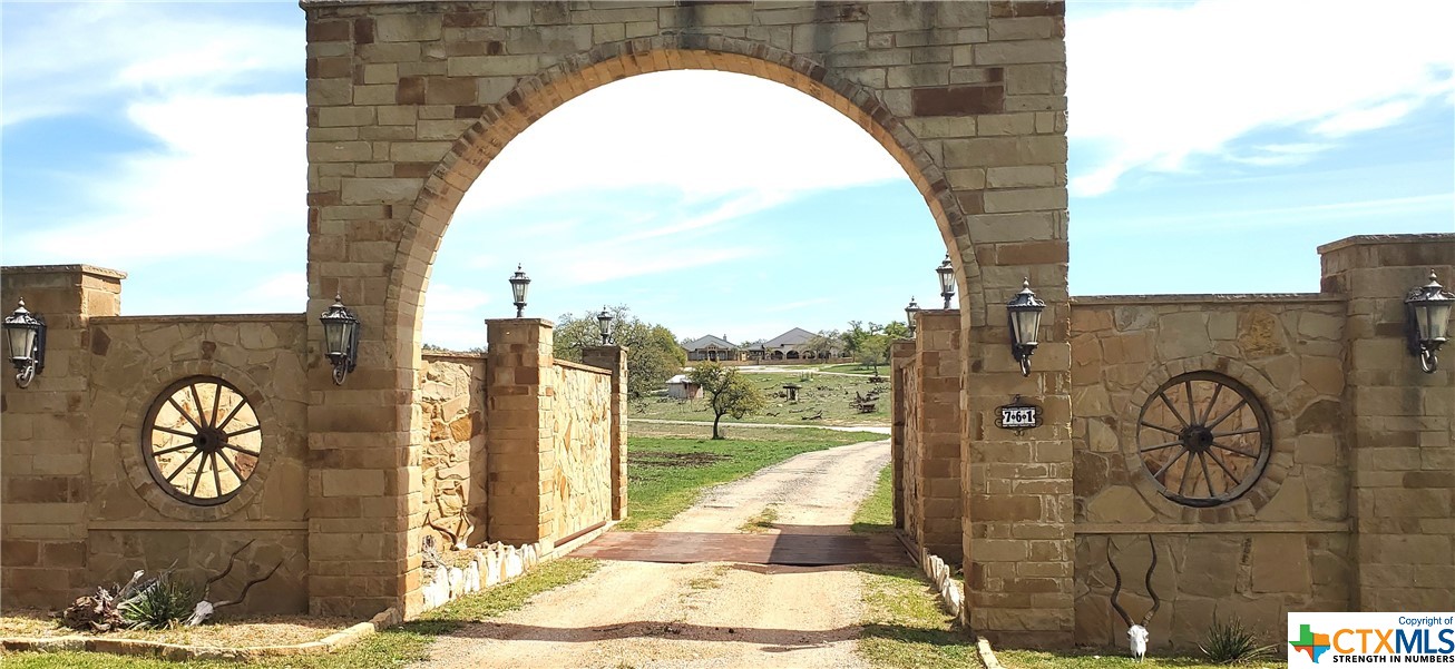761 Allison Lane, San Marcos, TX 78666 — photo 1