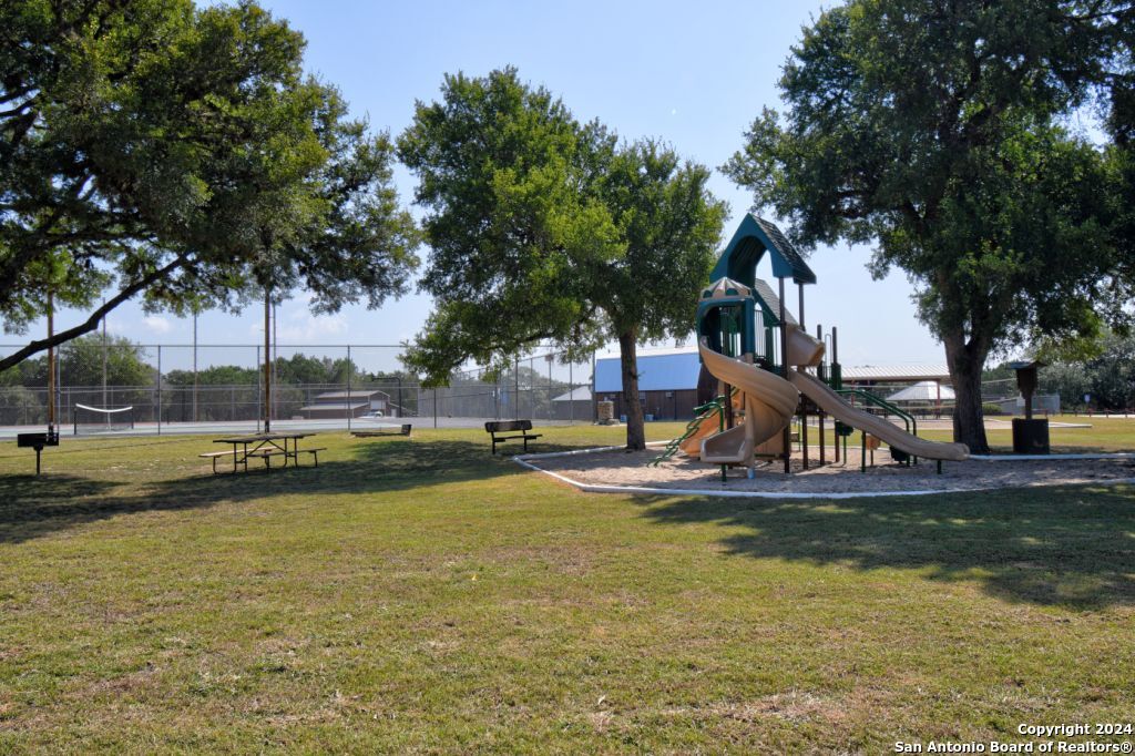 278 Canyon Drive, Bandera, TX 78003 — photo 1