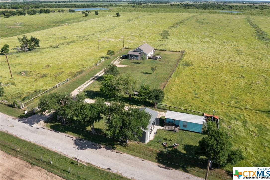 459 County Road 450, Thorndale, TX 76577 — photo 1