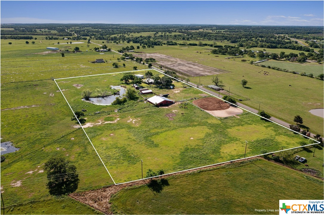 323 County Road 450, Thorndale, TX 76577 — photo 1