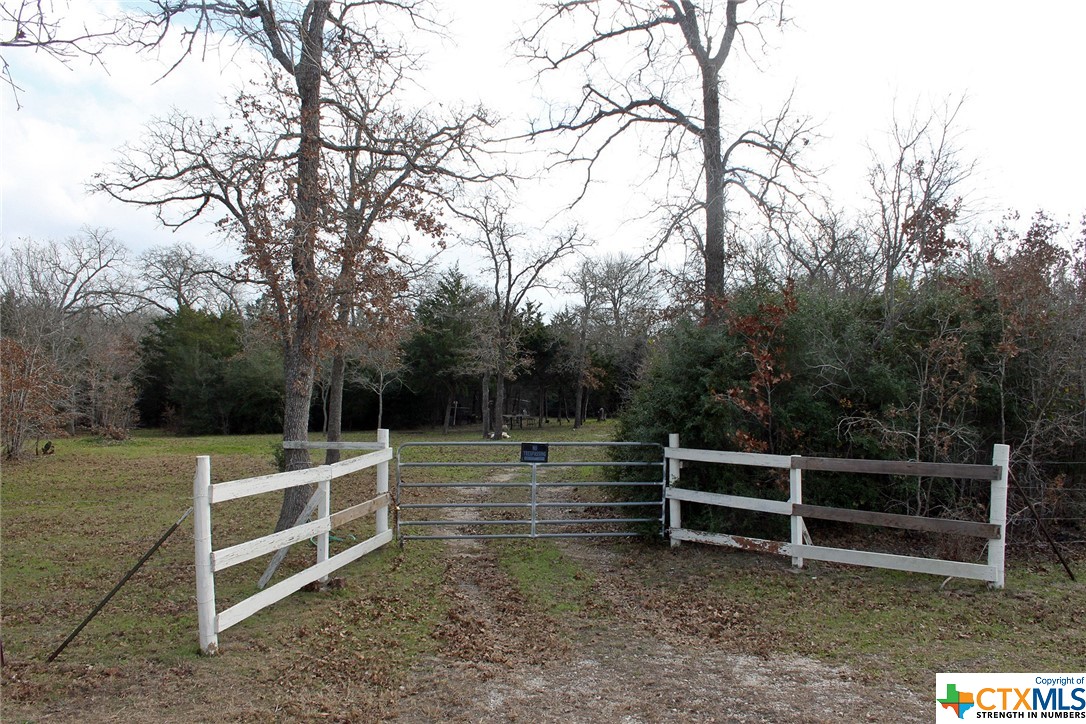 8729 E Fm 20, Dale, TX 78616 — photo 1