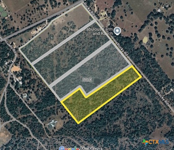 000 Rocky Rd, Cuero, TX 77954 — photo 1