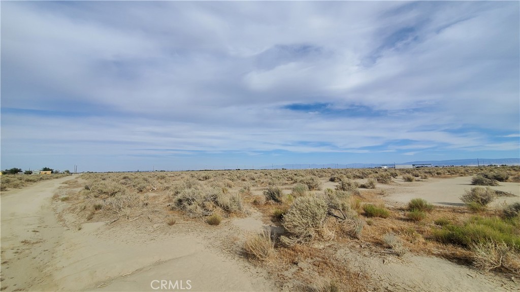 0 Buckhorn Ave & Killdeer (92nd), Rosamond, CA 93560 — photo 1