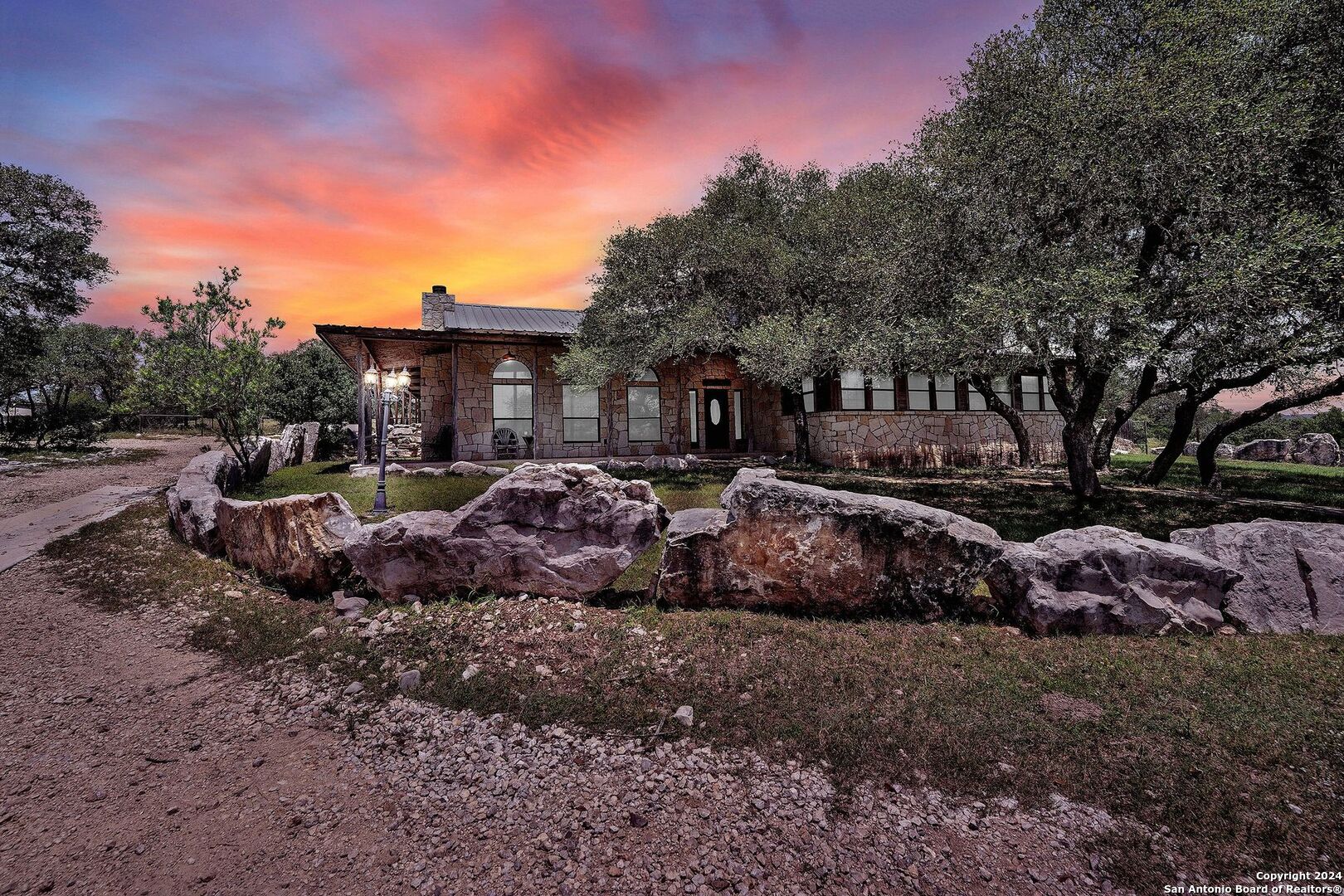231 PR 2510, Hondo, TX 78861 — photo 1