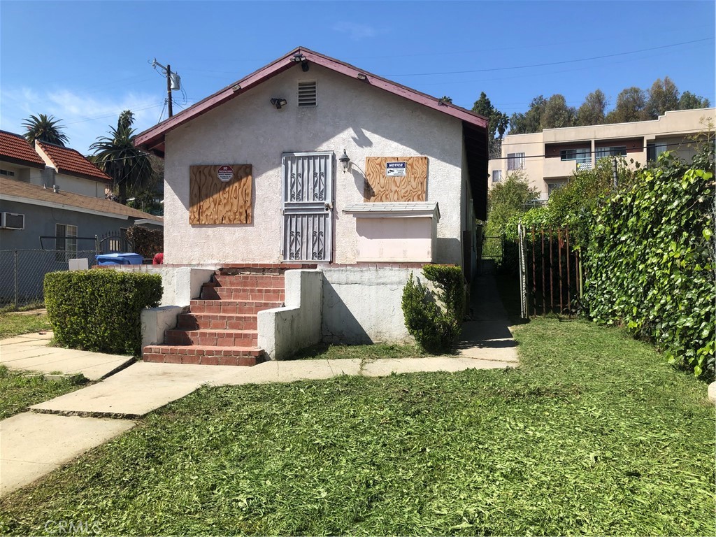 5301 Huntington Drive N, Los Angeles, CA 90032 — photo 1