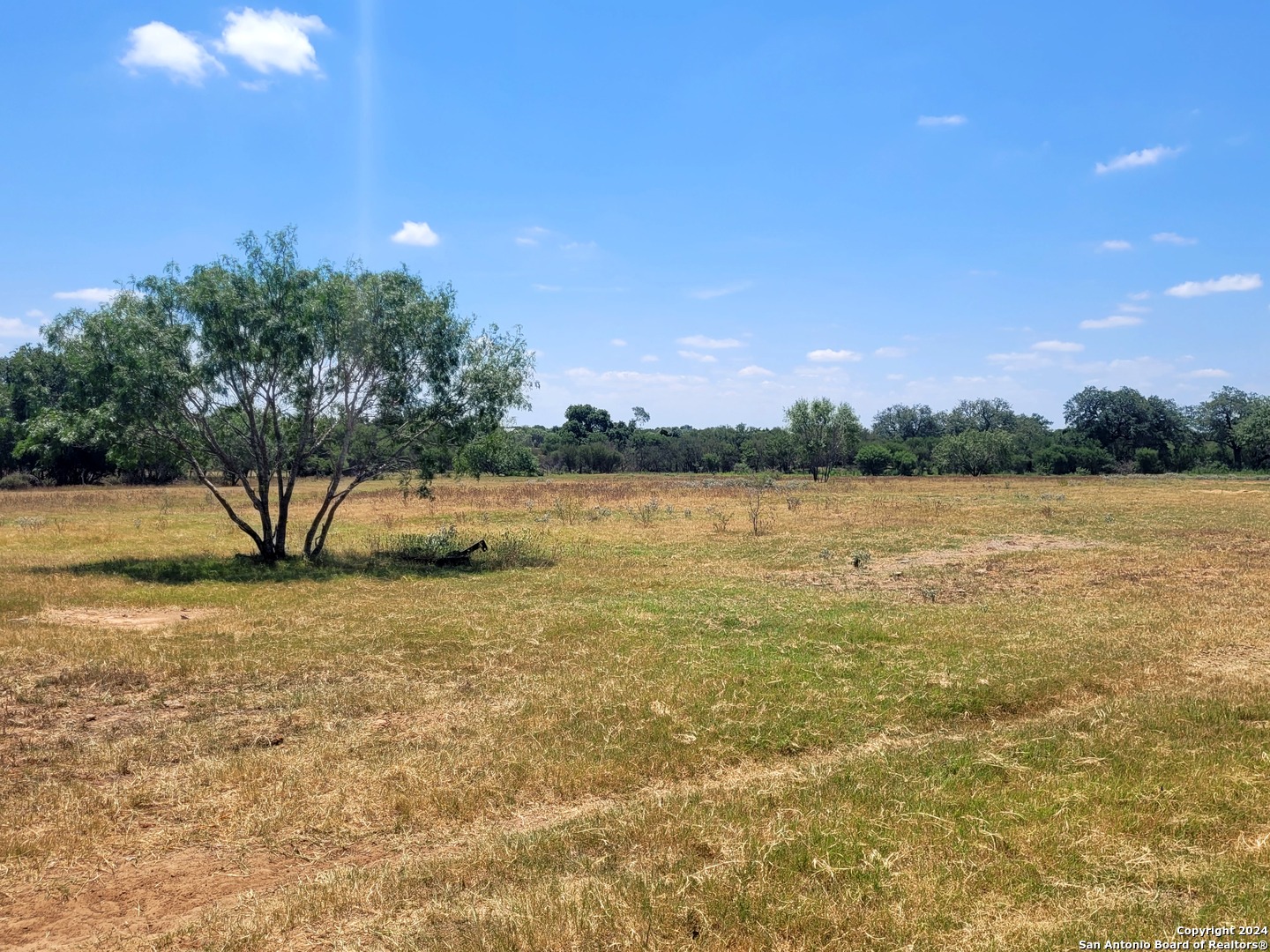 LOT 4 OF 7 Bar R Lane, Floresville, TX 78114 — photo 1