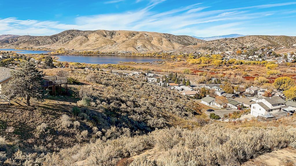42729 Montello Drive, Lake Elizabeth, CA 93532 — photo 1