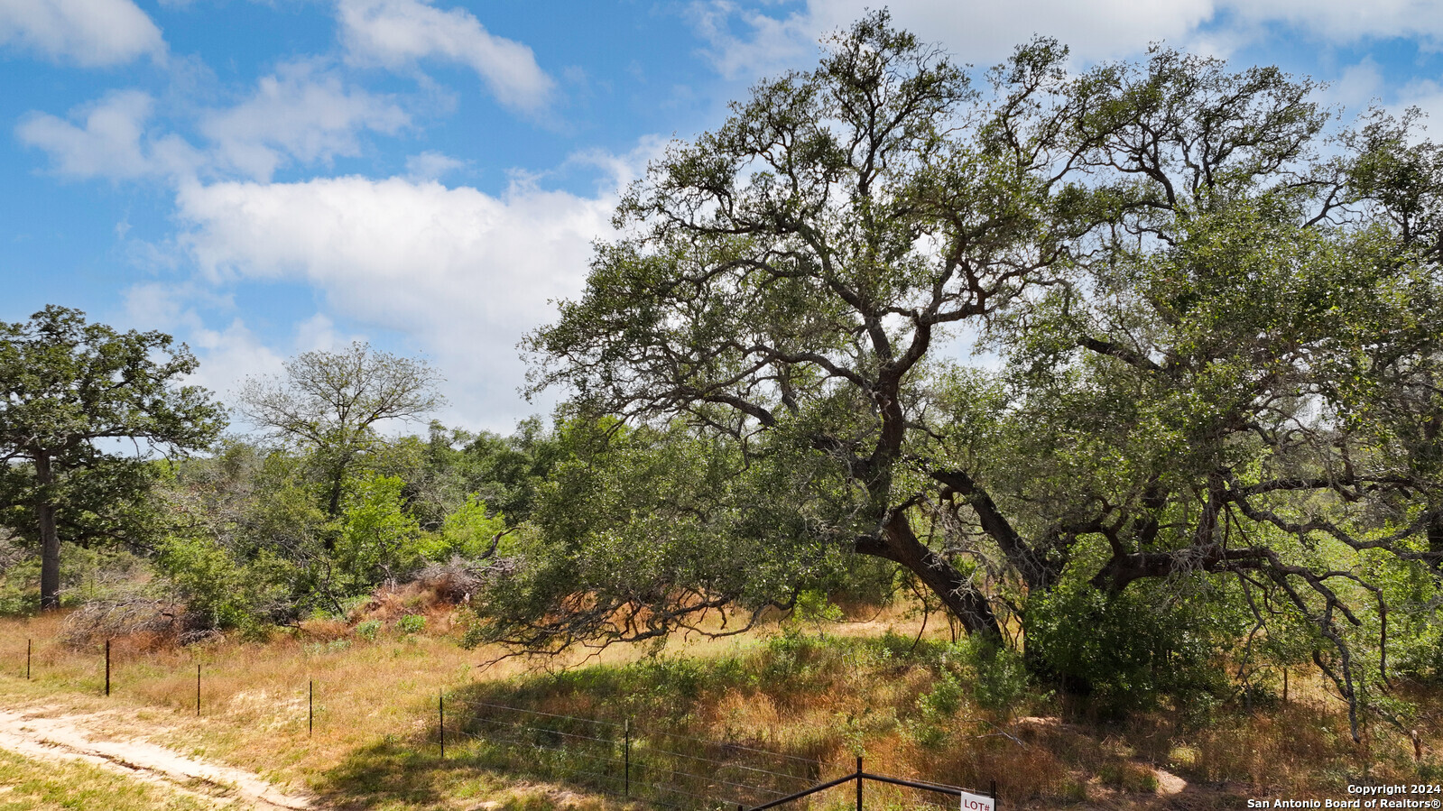 327 PR Sunset Vista Dr Lot 74, Somerset, TX 78069 — photo 1