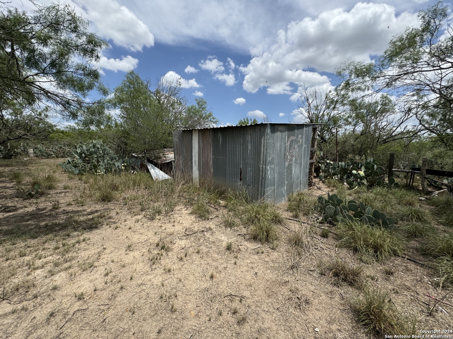 3668 US Highway 90, Uvalde, TX 78801 — photo 1