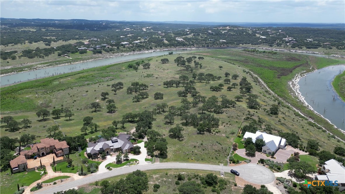 757 Pacific Place, Spring Branch, TX 78070 — photo 1