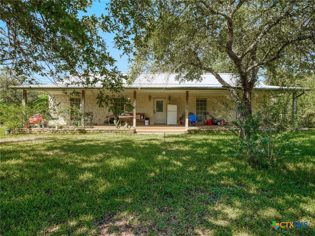 294 Lois Lane, Paige, TX 78659 — photo 1
