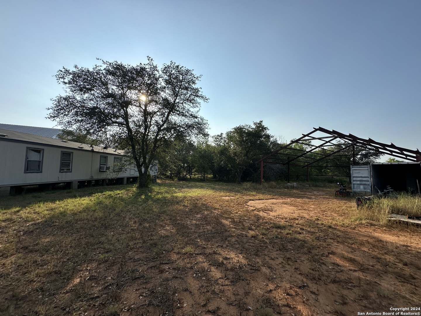 10.5+- AC 19366 Benton City Rd
