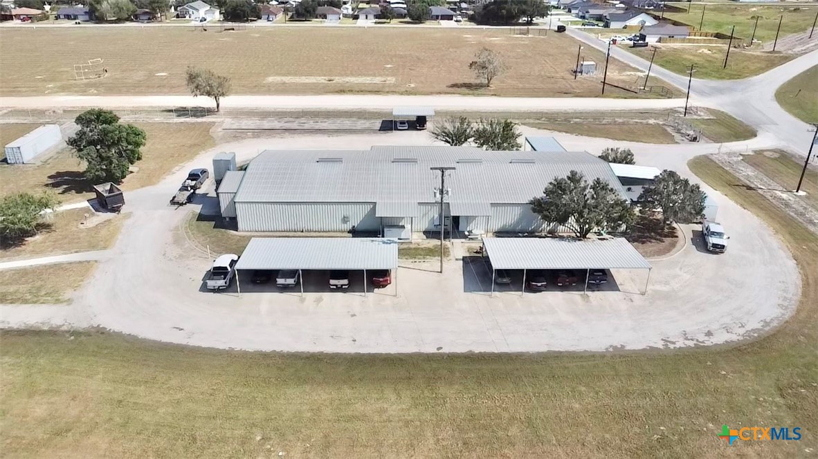 400 Warehouse Road, Victoria, TX 77905 — photo 1