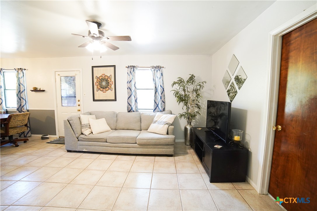 1106 Dryden Avenue, Copperas Cove, TX 76522 — photo 1