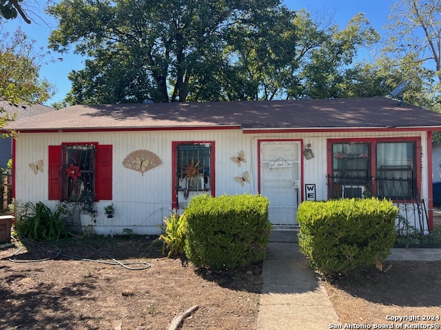 237 JUANITA AVE, San Antonio, TX 78237 — photo 1